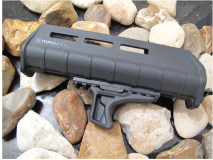 Mossberg 500 & 590 Magpul M-LokForend for 12 Gauge + BCM Bravo Company Kinesthetic Angled Grip