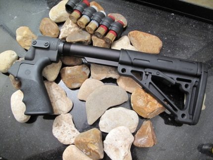 Aluminum TOP TUBE Adaptor + Hogue Mossberg 500 6 Position Stock Adaptor 12 Gauge Shotgun
